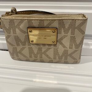 Michael Kors Top Zip,Coin Pouch, ID Card, Wallet - Pwder Blush Multi Vintage